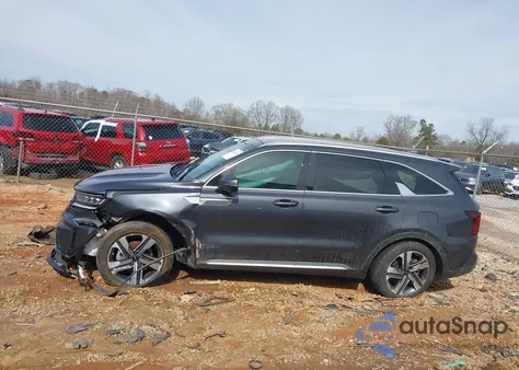 2022 Kia Sorento Plug-In Hybrid Sx Prestige z USA, uszkodzony, nr VIN KNDRMDLHXN5107121